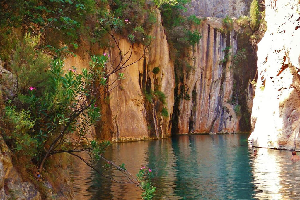 Natural Valley at Montanejos