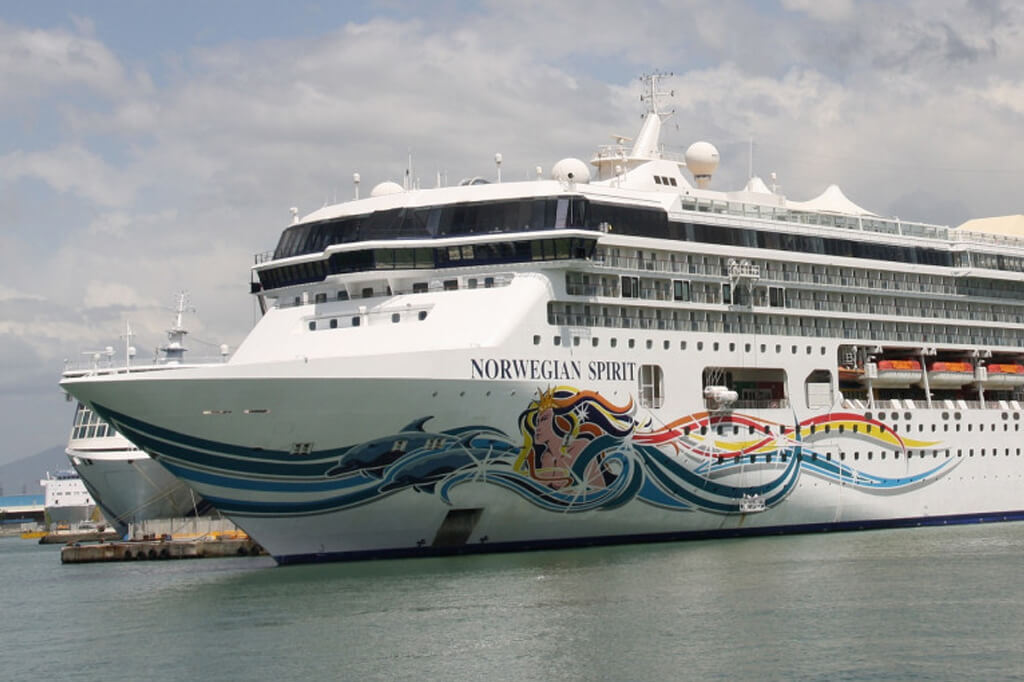 Norwegian Cruise Line Valencia