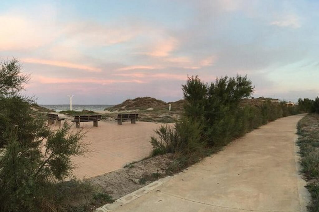 Playa de la Devesa Beach - Visit Valencia